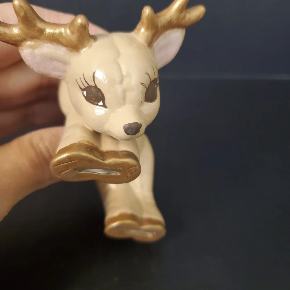 Kitchy Reindeer Ceramic Figurine Lot Of 2 - Grazing 4